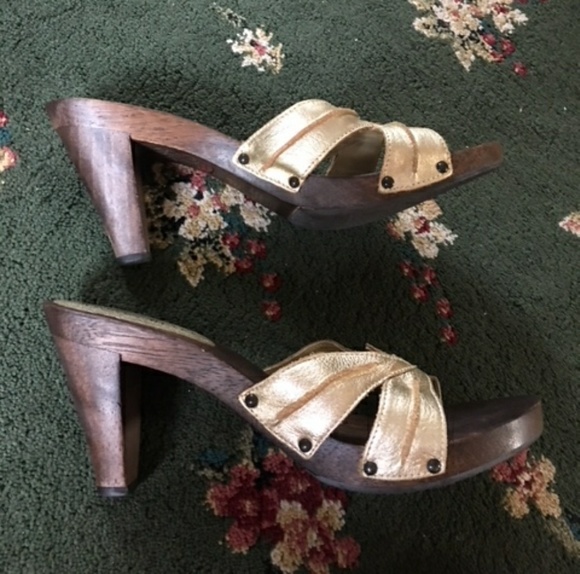 BUNDLE ONLY🆕White House Black Market Sandals - Picture 2 of 3